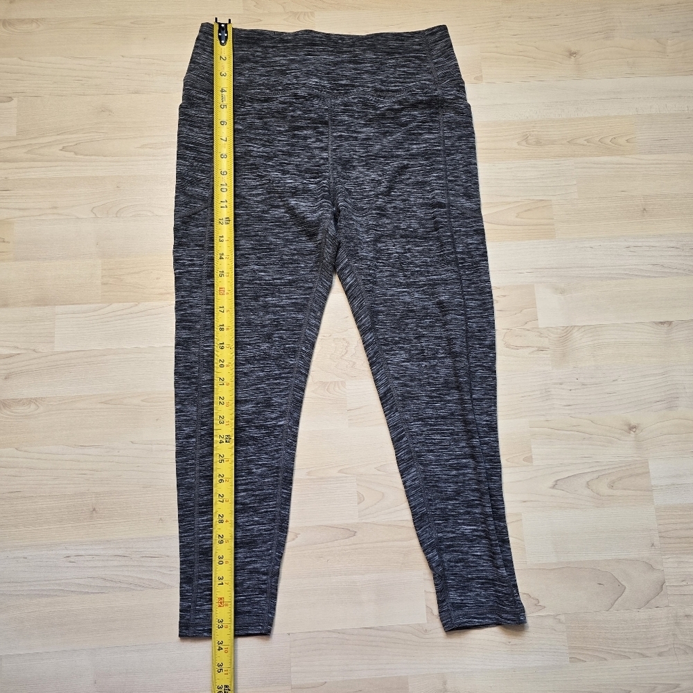 Victoria's Secret Grey Leggings 2 Pairs Size Large - Picture 7 of 11